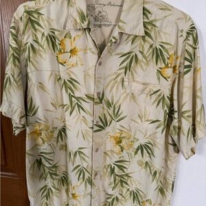 Tommy Bahama Men's Tropical Print Shirt - Green and Yellow Leaf and Flower XL